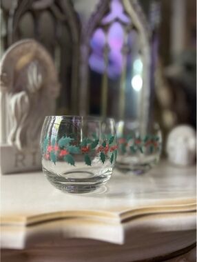 Rubel mid-century Christmas roly-poly glasses